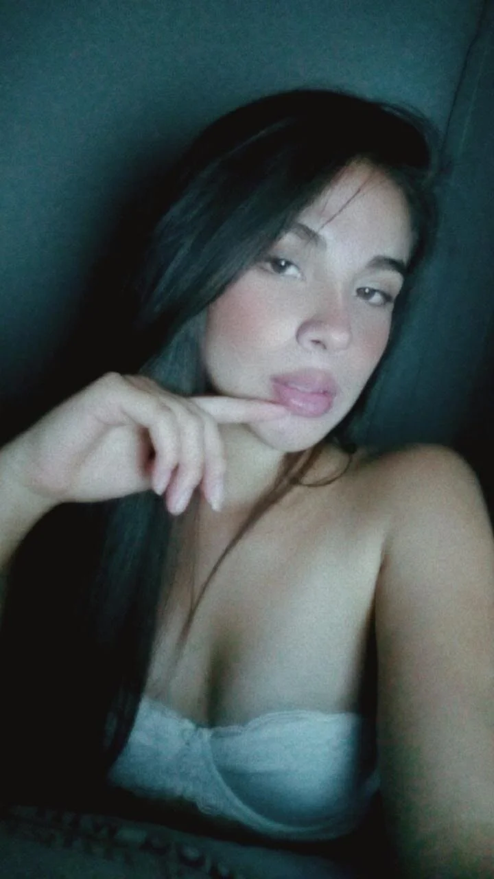 XXX Porn Photo of Nude dafne_queenn 3