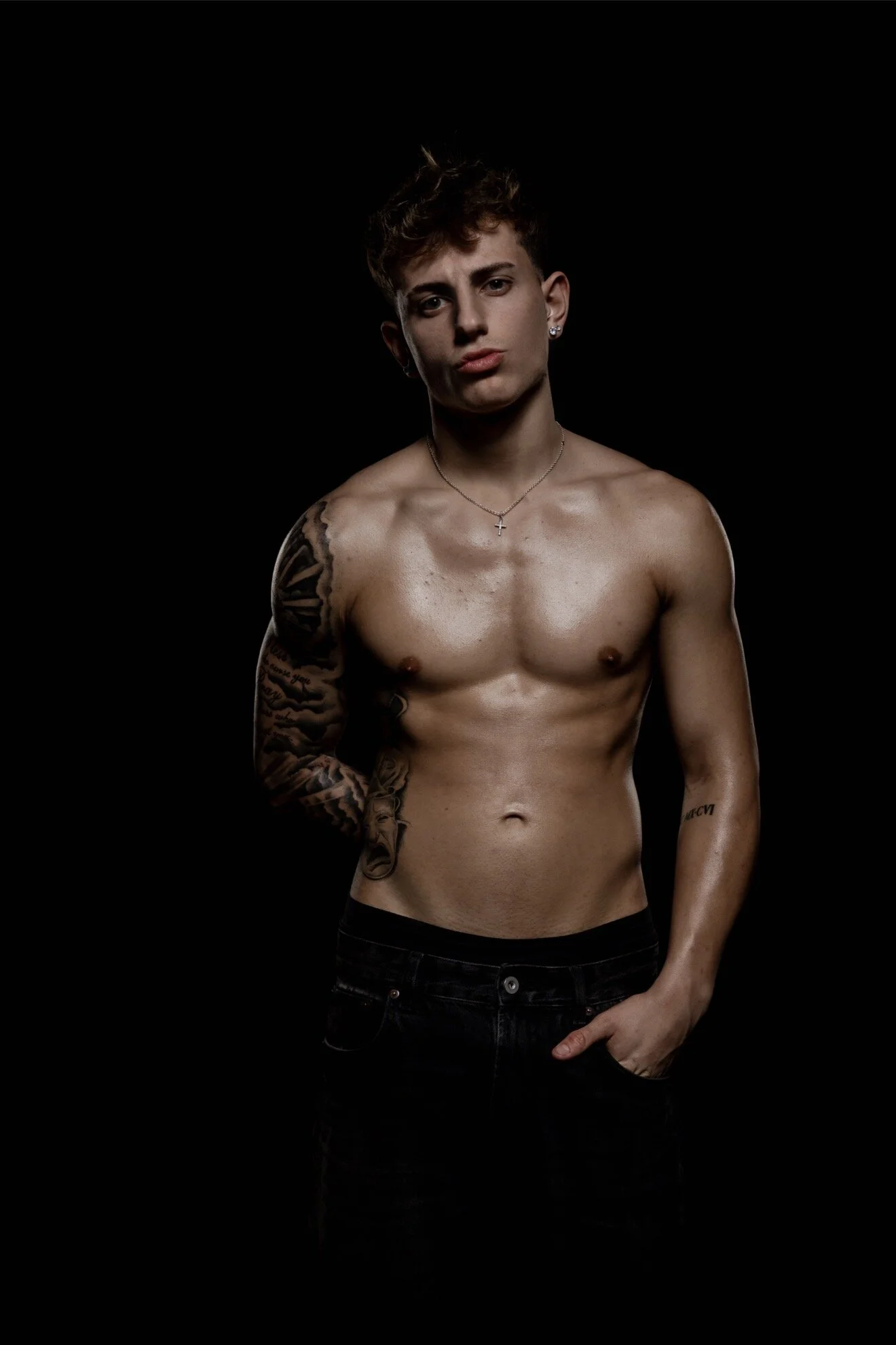XXX Porn Photo of Nude AdelarK 1