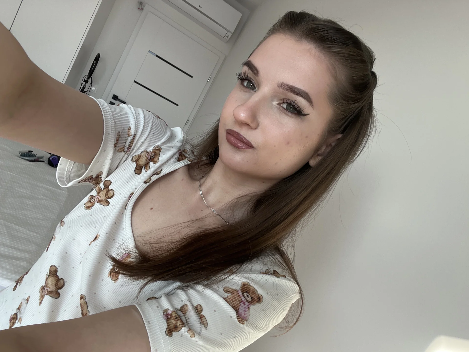 XXX Porn Photo of Nude Green_eyes_lady 4