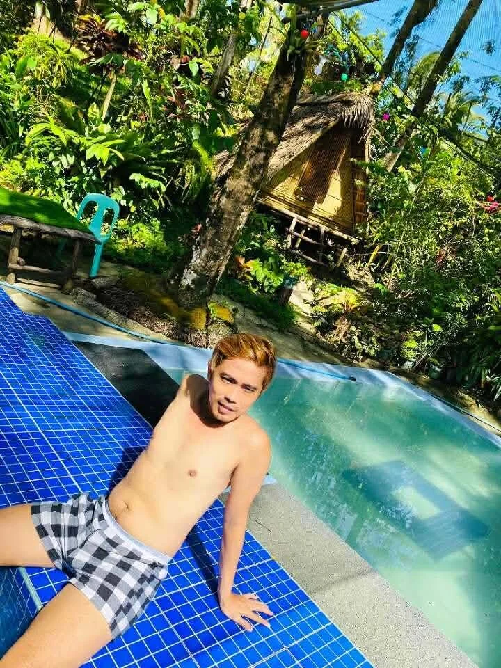 XXX Porn Photo of Nude Cole_Hunter 8