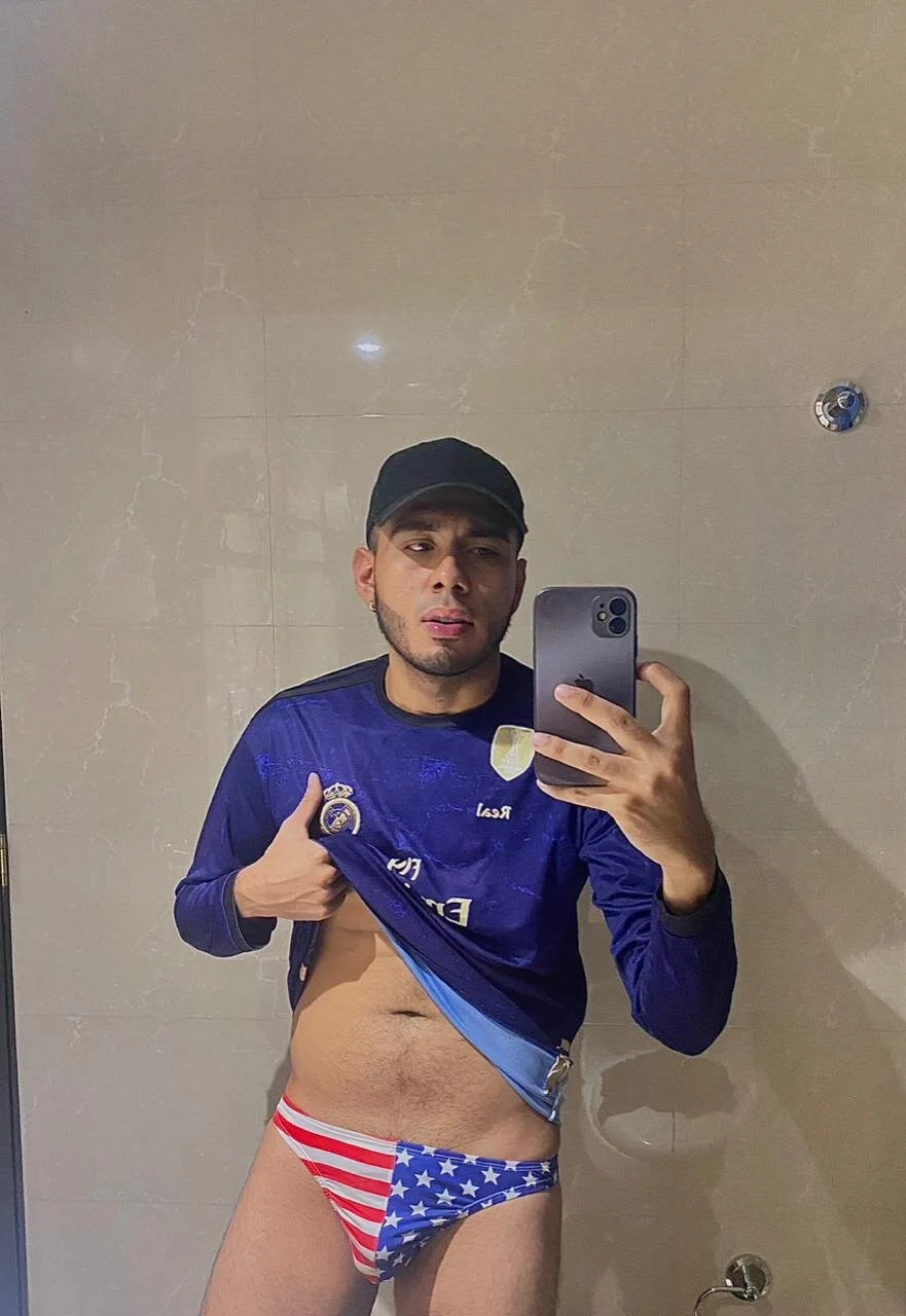 XXX Porn Photo of Nude Paul_Douglas 5