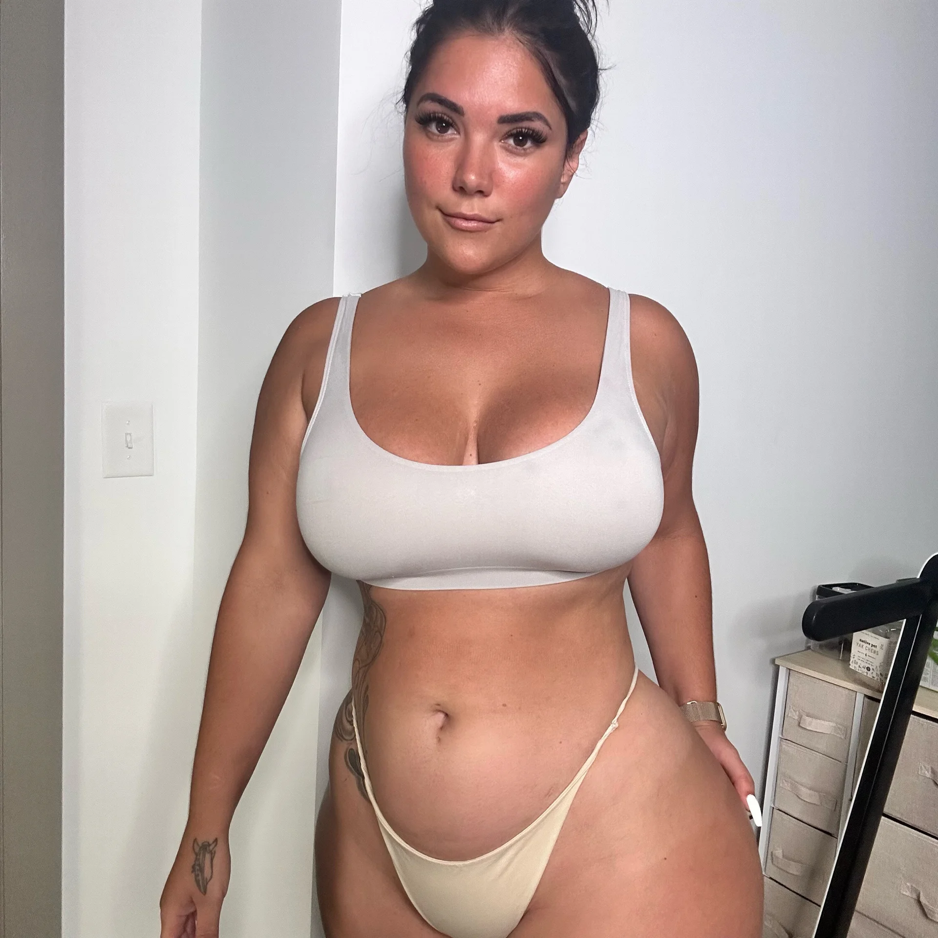 XXX Porn Photo of Nude MilaValentina 8