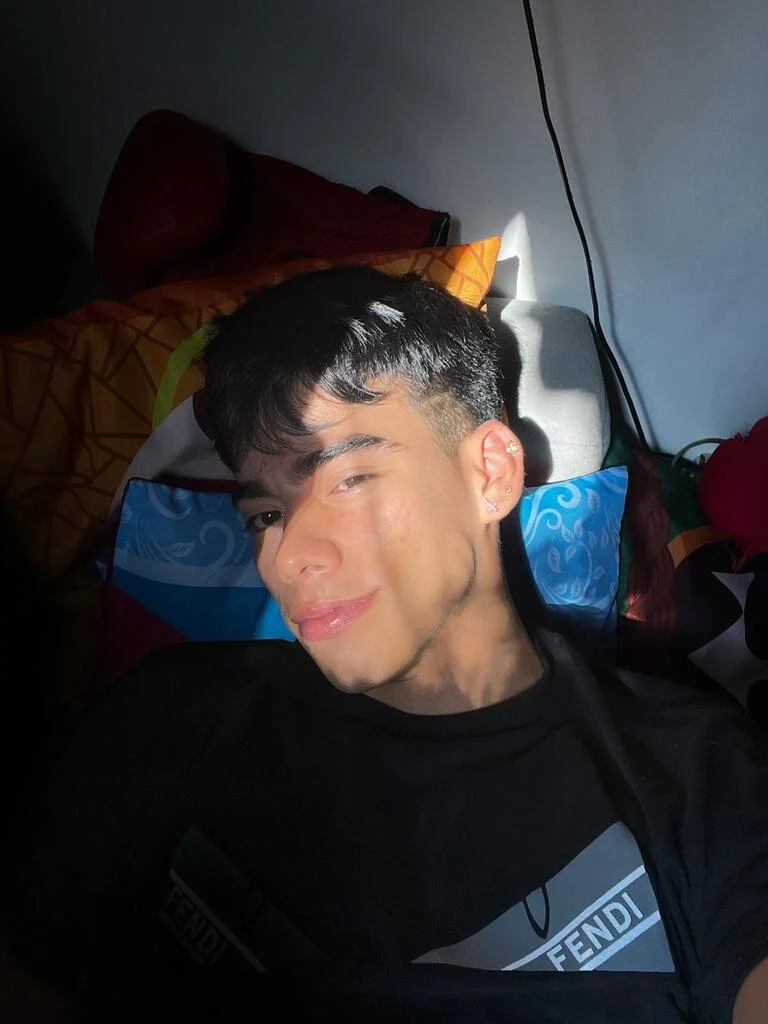 XXX Porn Photo of Nude Alejandro_karter18 3