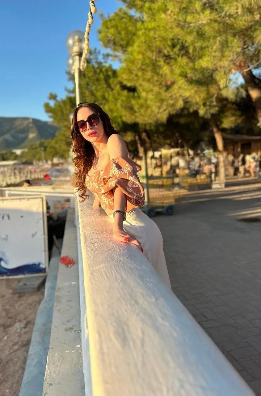XXX Porn Photo of Nude Ella_Sea 3