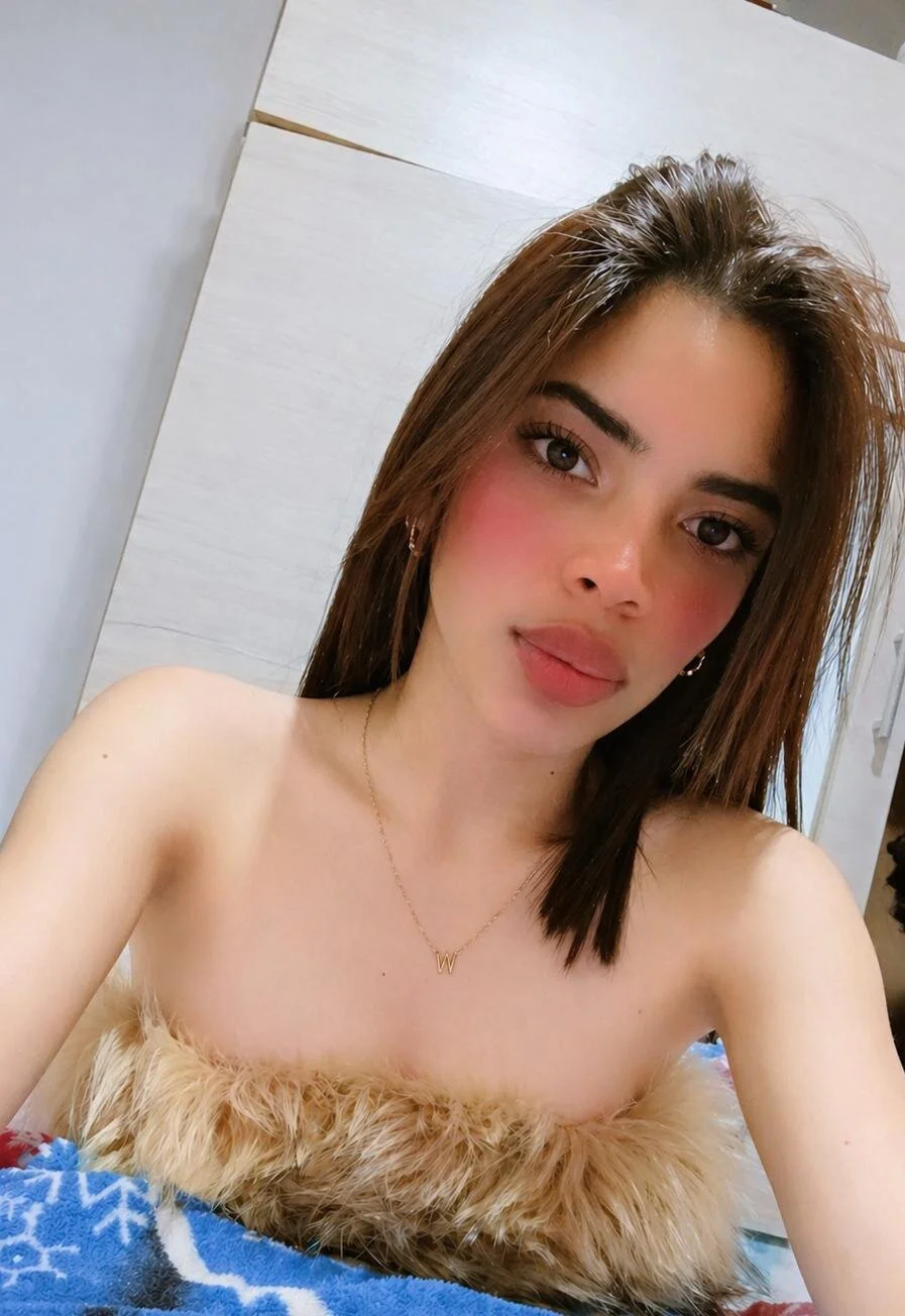 XXX Porn Photo of Nude Violett_Carter 3
