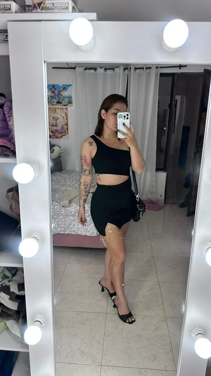 XXX Porn Photo of Nude Arya___ 4