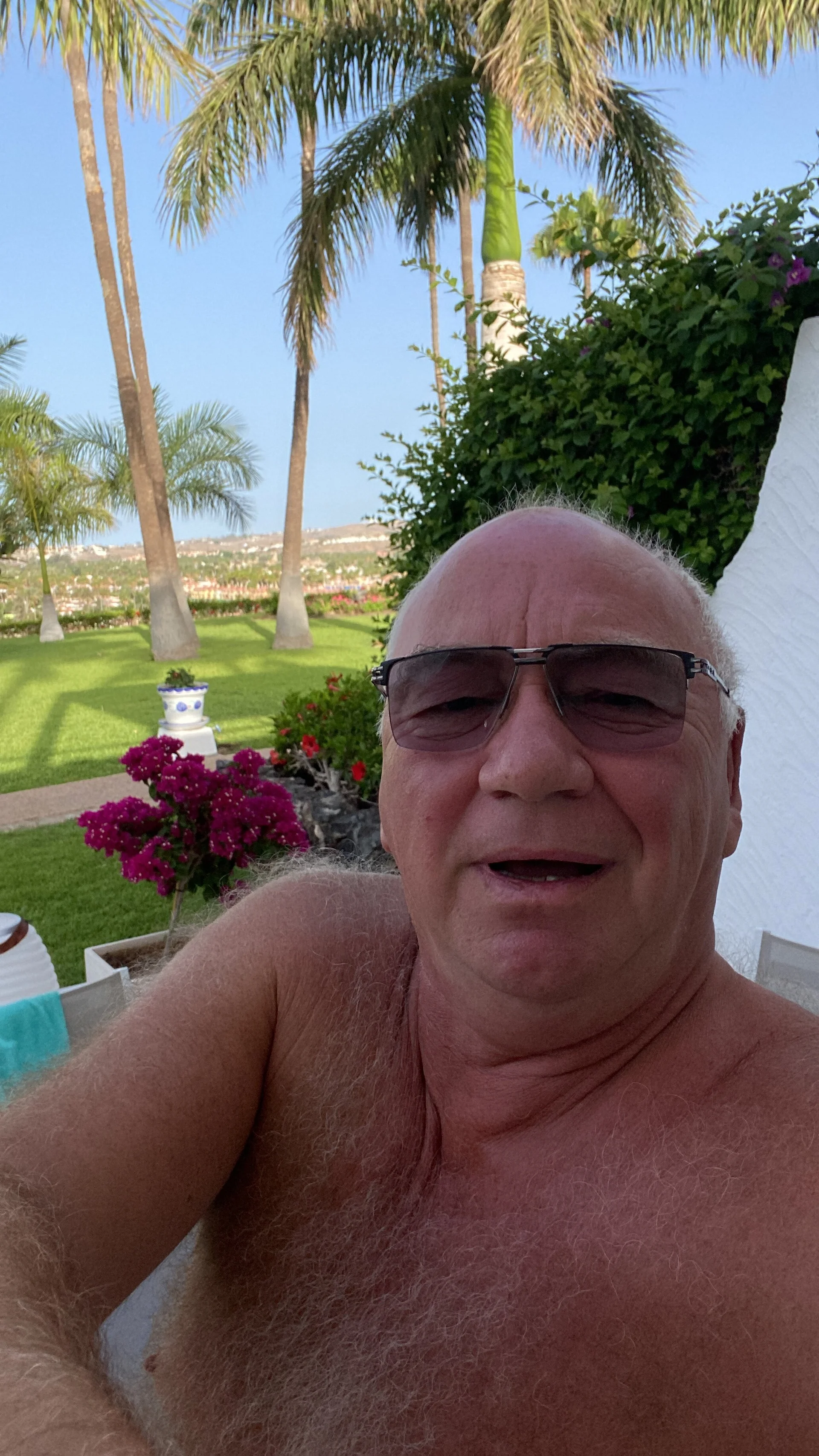XXX Porn Photo of Nude biggandybig 13