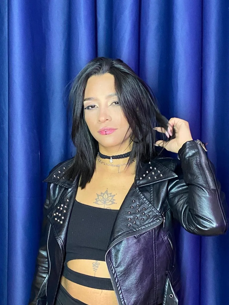 XXX Porn Photo of Nude Rommen_N_Zoe 12