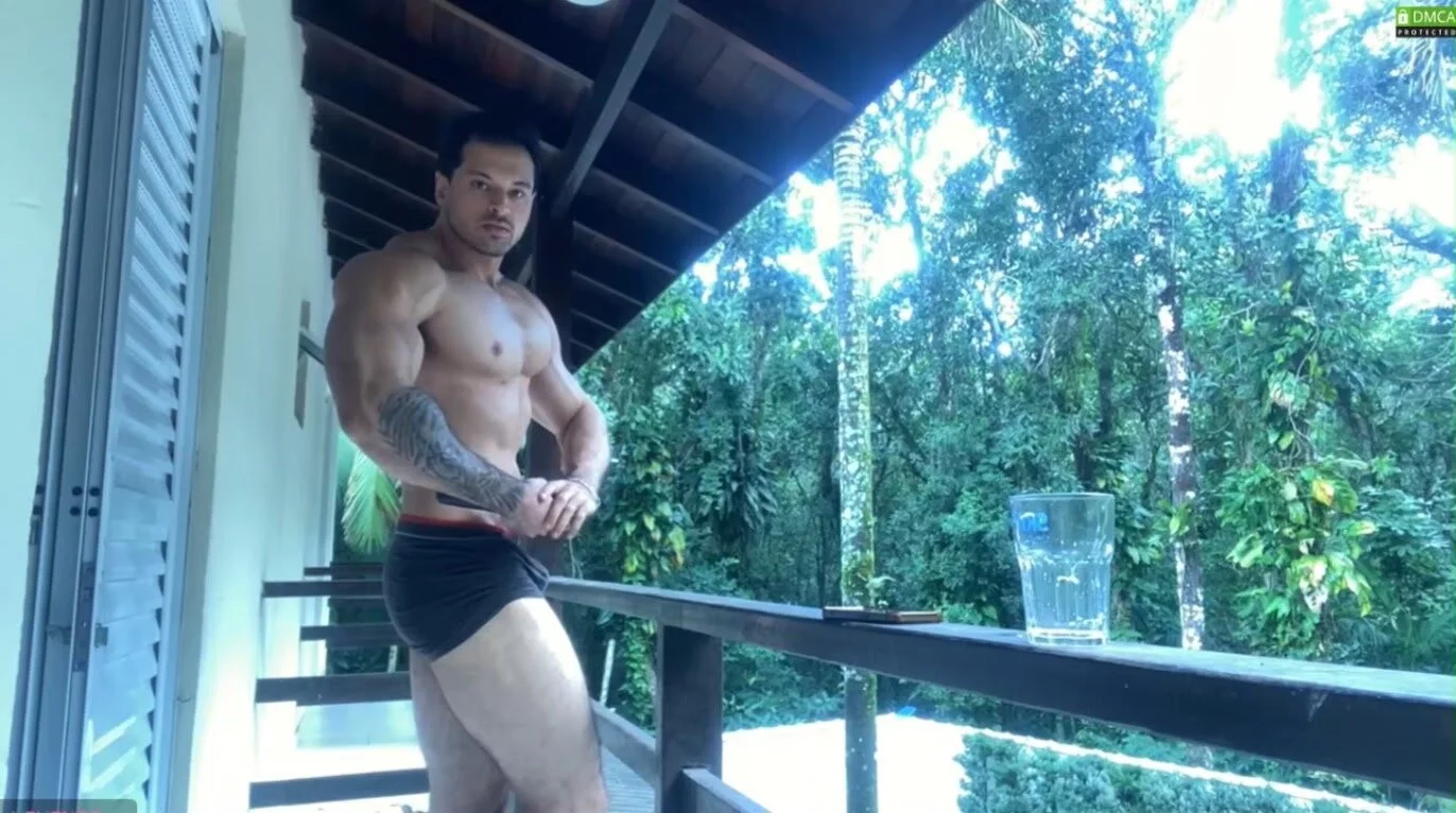 XXX Porn Photo of Nude Lucasfit24 35