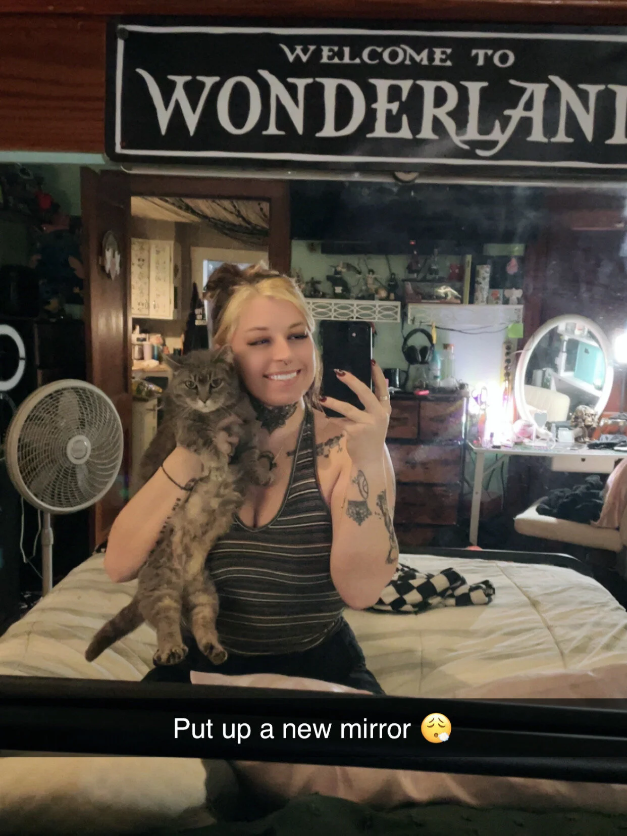 XXX Porn Photo of Nude Brat333 22