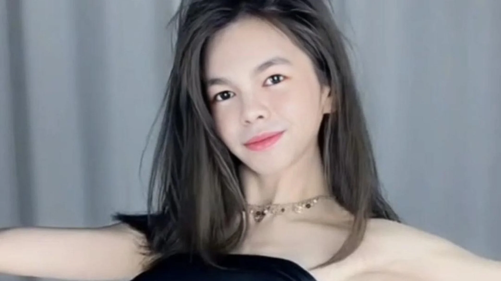 XXX Porn Photo of Nude VeryFeminineTrans 8