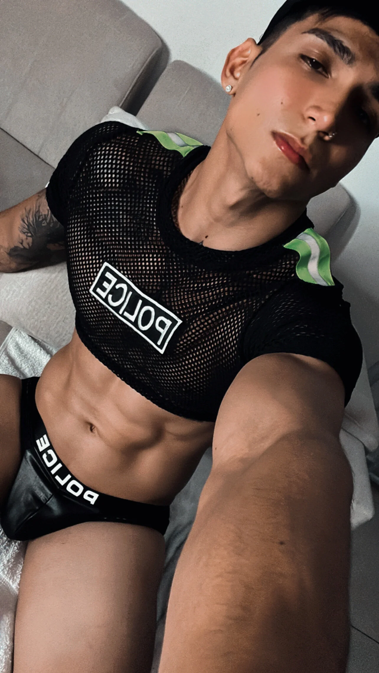 XXX Porn Photo of Nude muscle_boyhorny 214