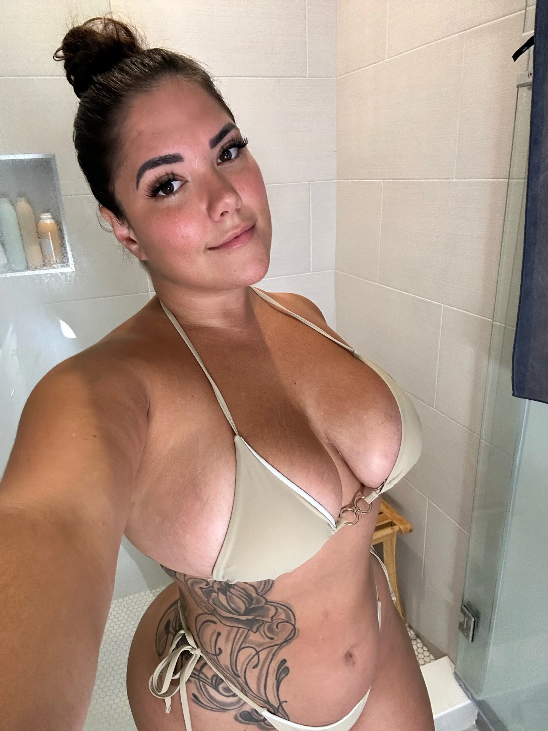 XXX Porn Photo of Nude MilaValentina 2