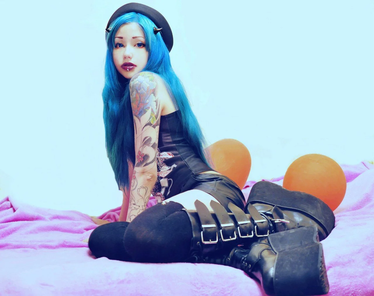 XXX Porn Photo of Nude Lolisuccub 110