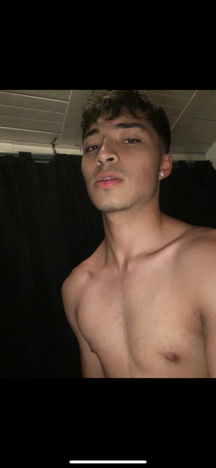 XXX Porn Photo of Nude dylan_fun18 41