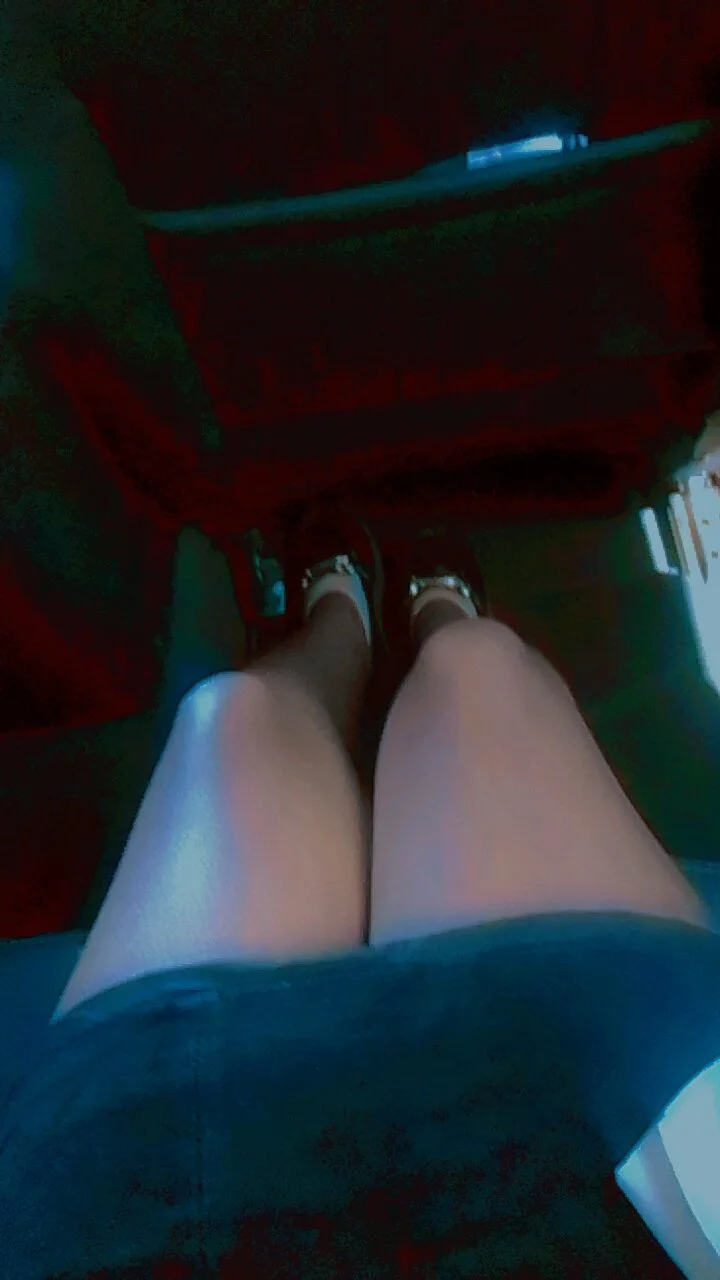 XXX Porn Photo of Nude petitemew 2