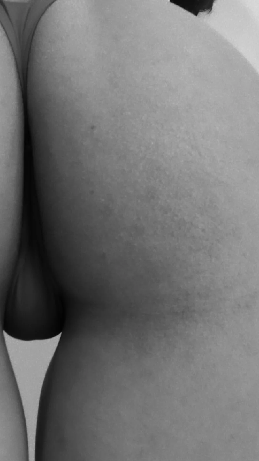 XXX Porn Photo of Nude revy_blacck 6