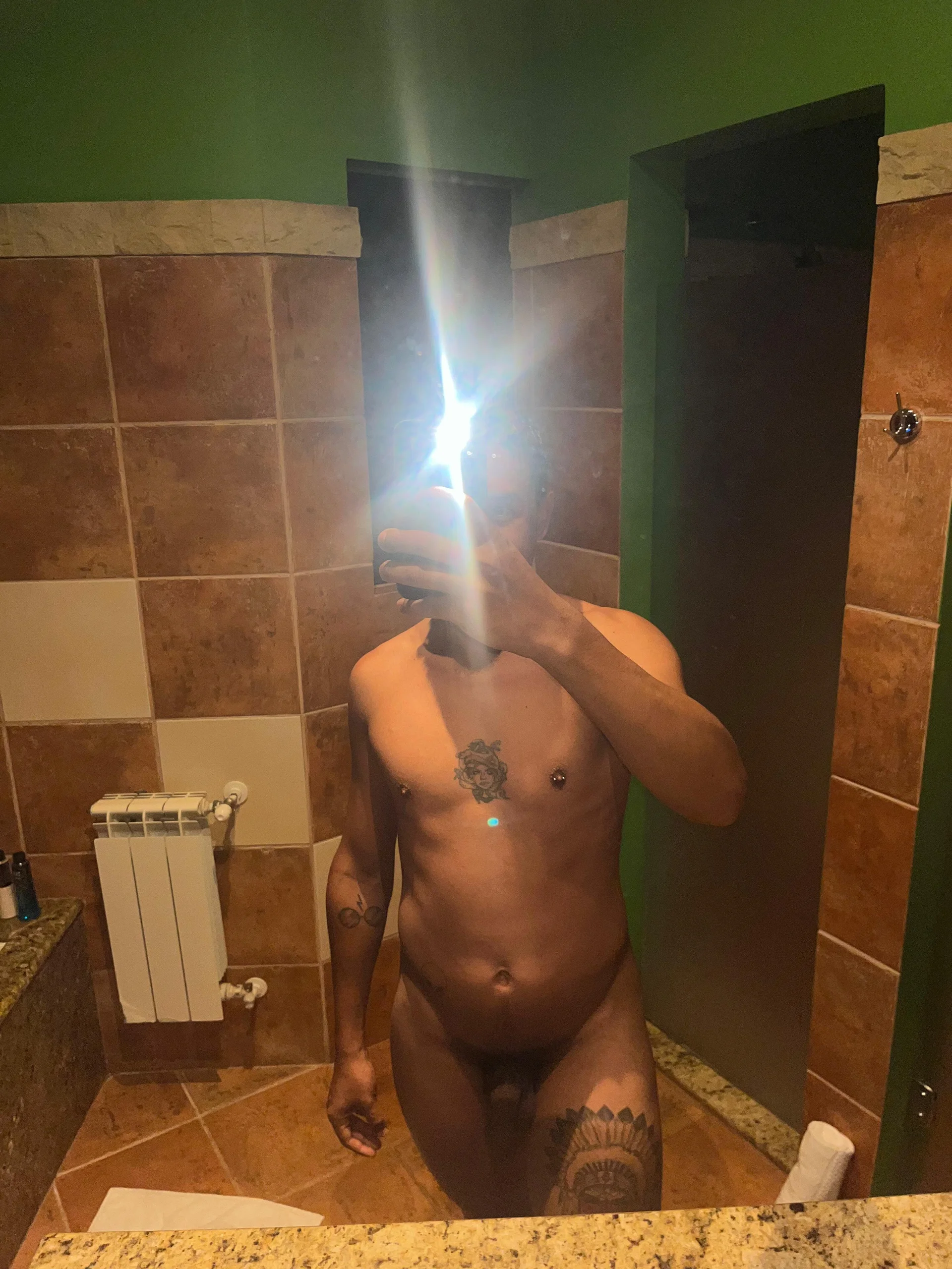 XXX Porn Photo of Nude JuniorRocha 3