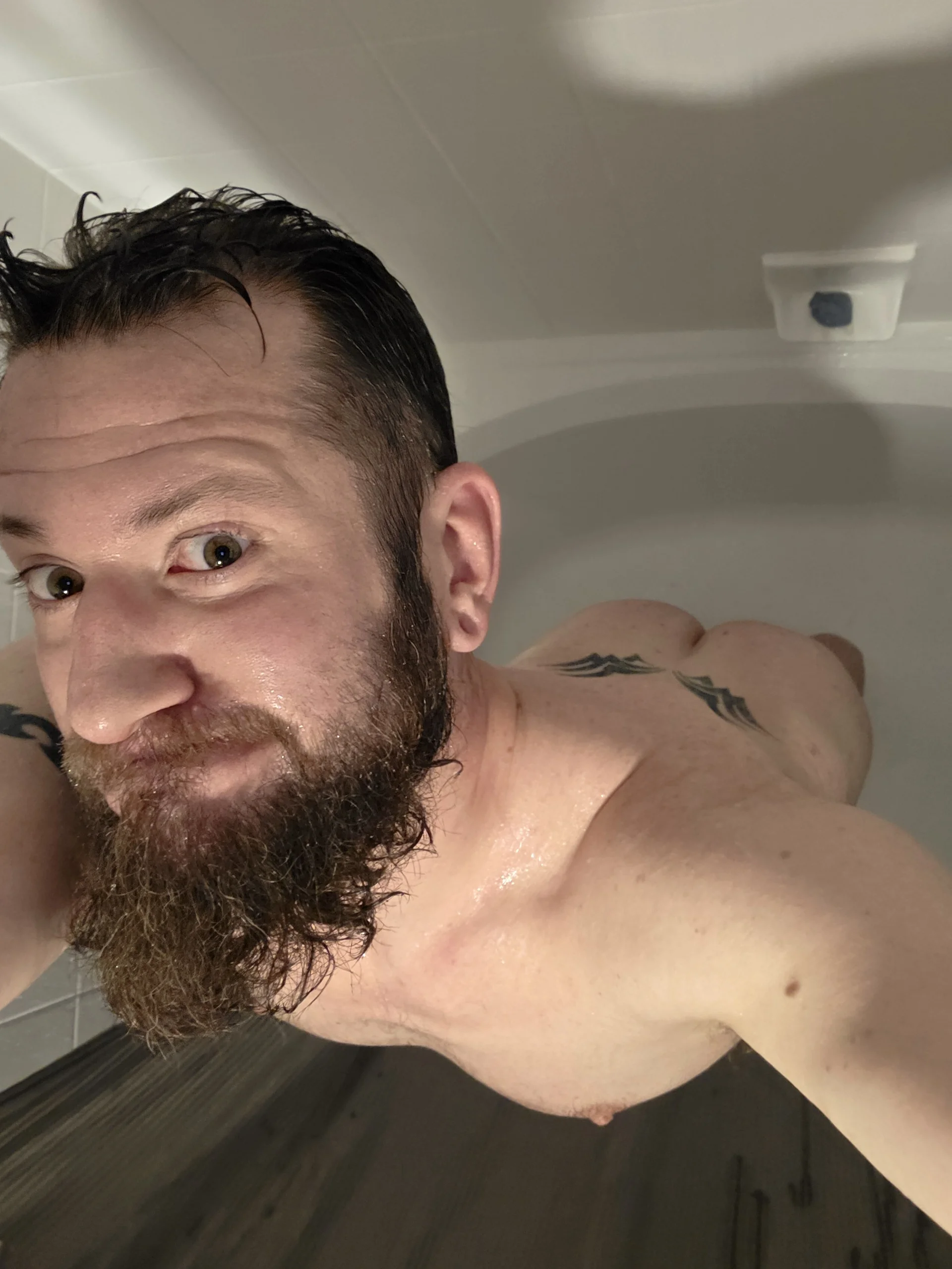 XXX Porn Photo of Nude Icebearsticlese 4