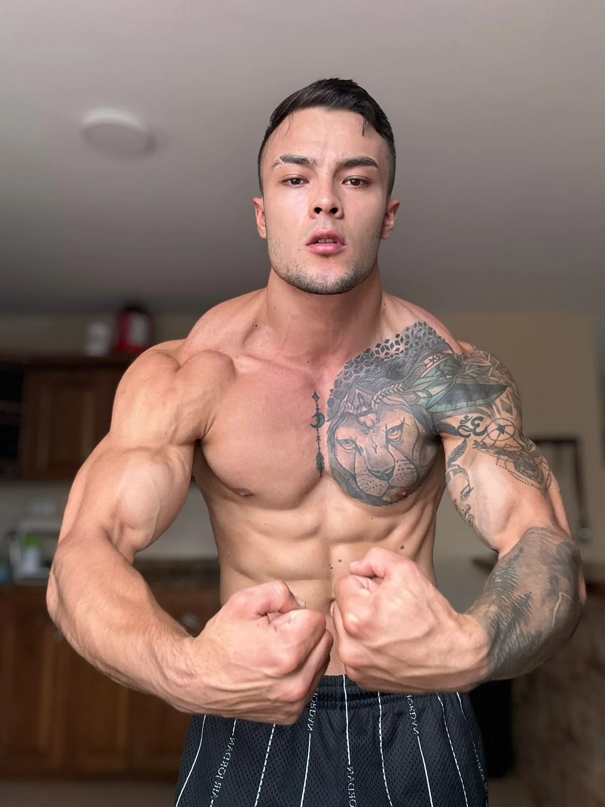 XXX Porn Photo of Nude alexander_collin02 2