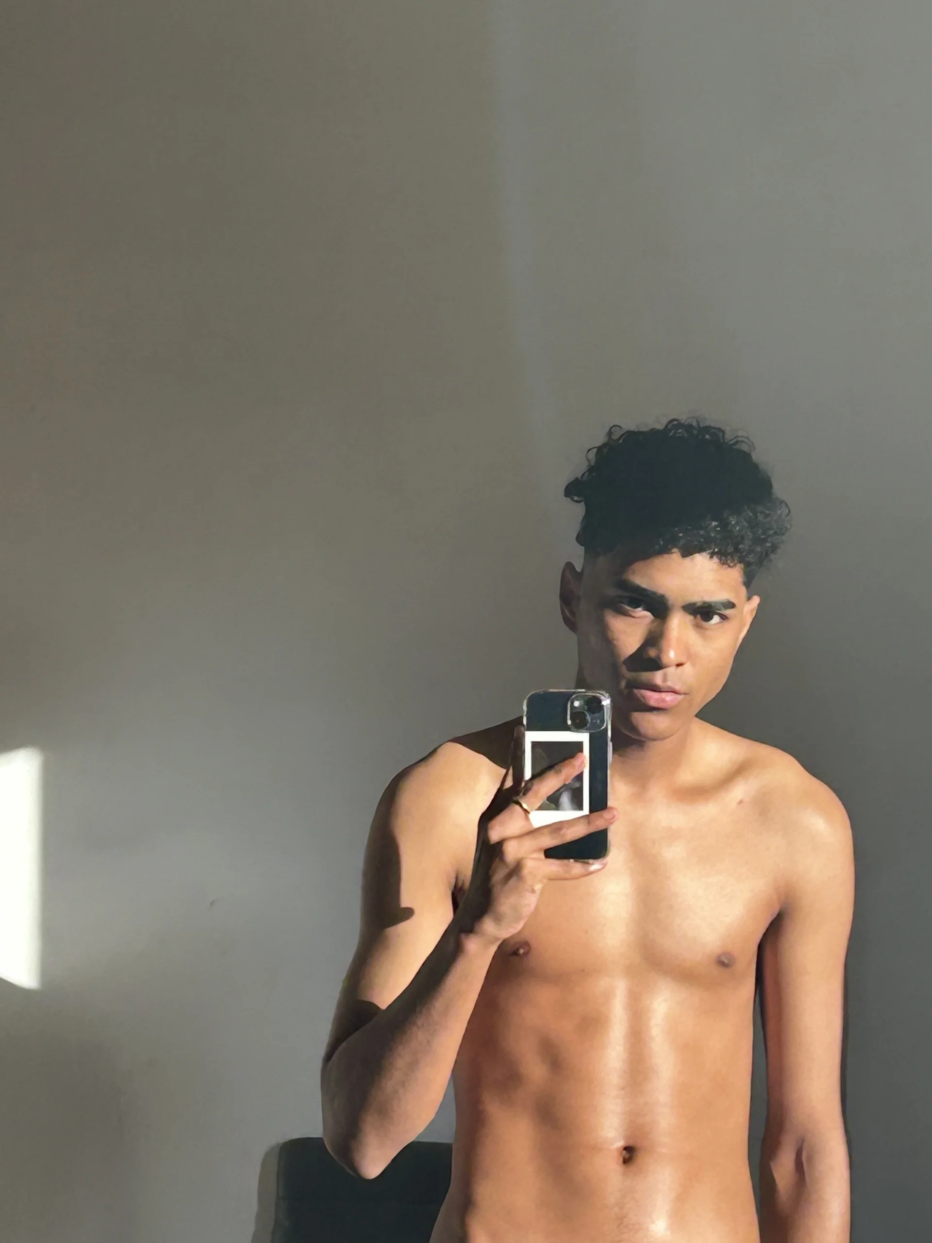 XXX Porn Photo of Nude Ryan-hot 3