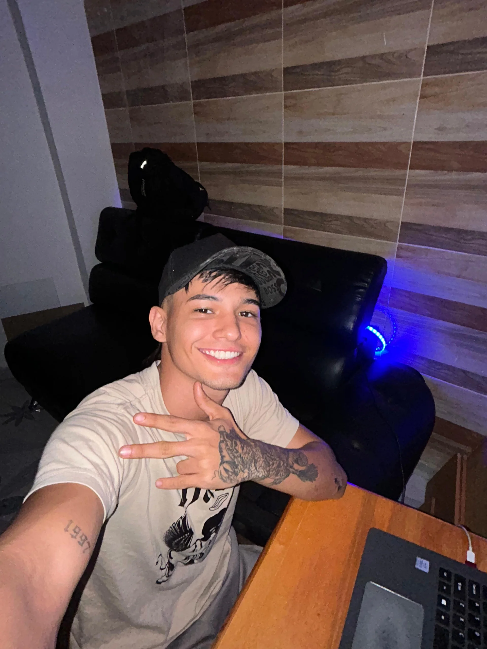 XXX Porn Photo of Nude Alex_mojica 5