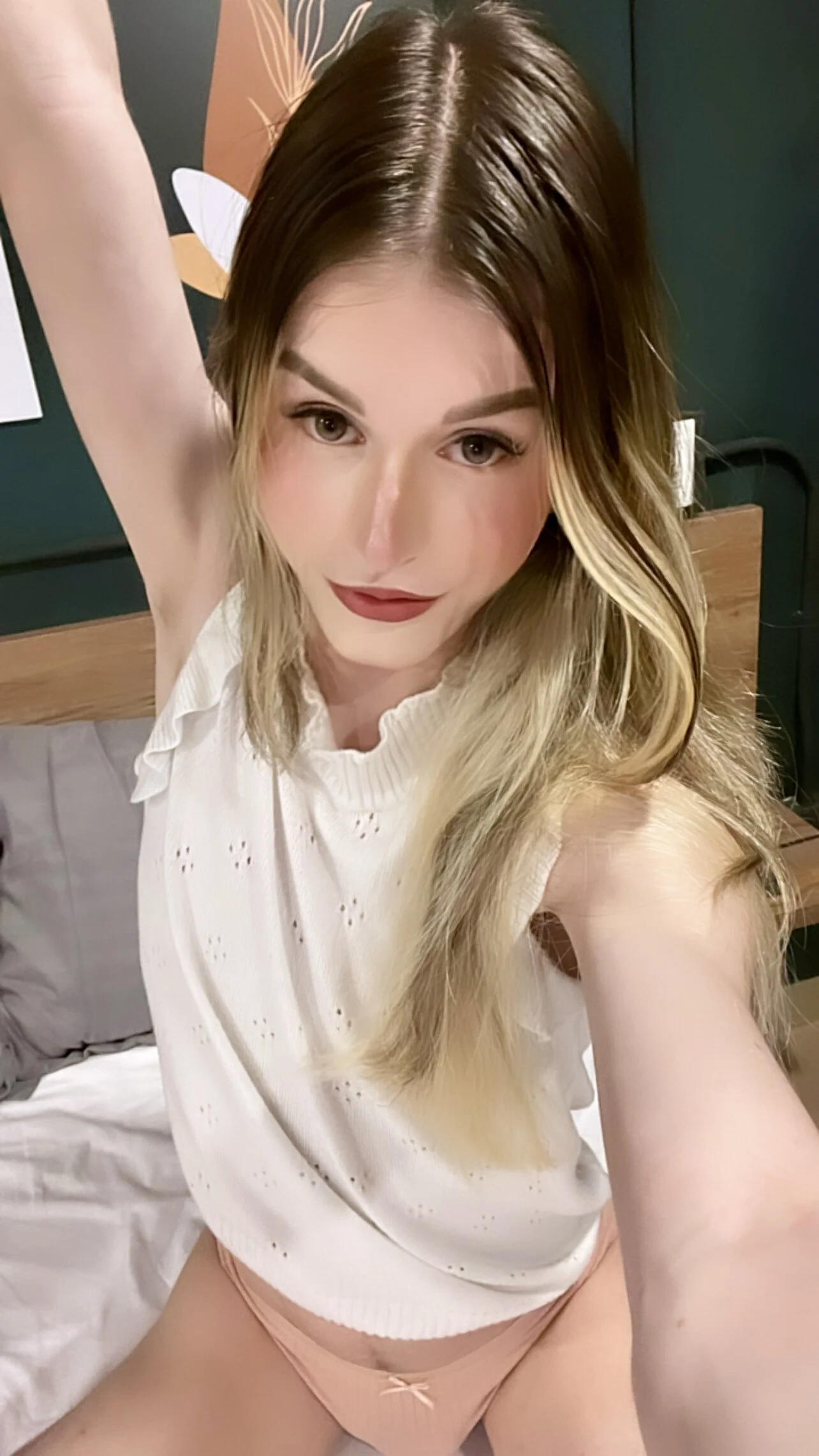 XXX Porn Photo of Nude arielmishel 14