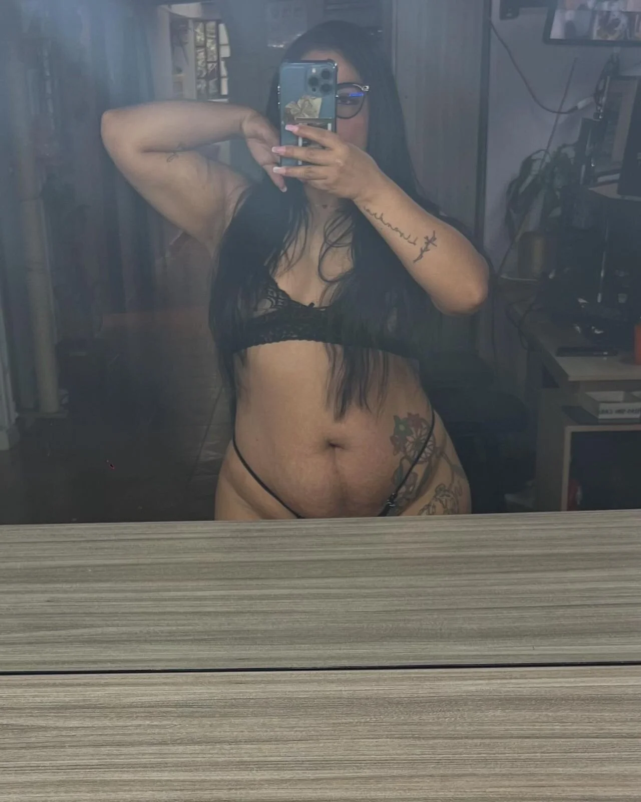 XXX Porn Photo of Nude kiana_cream 409