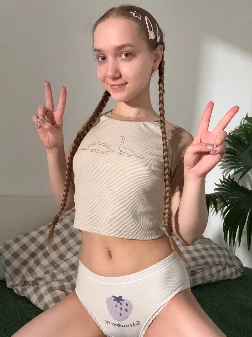 XXX Porn Photo of Nude bambi_lu 177