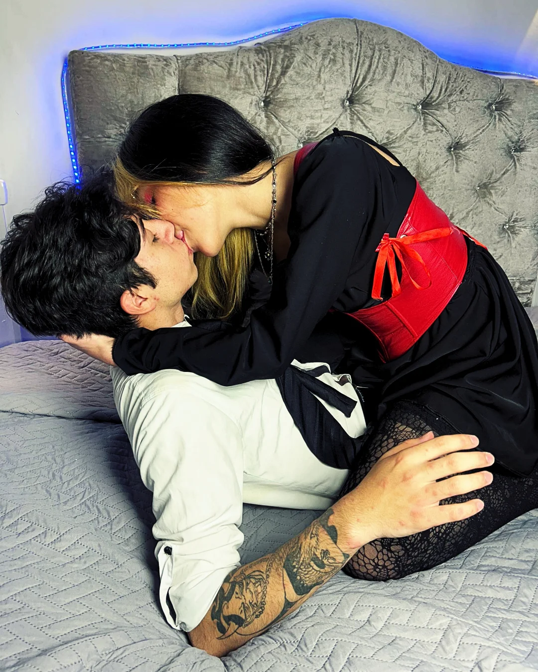 XXX Porn Photo of Nude mrandmrsvixencs 22