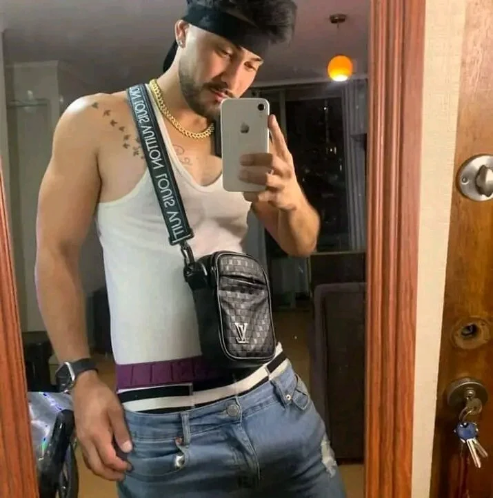 XXX Porn Photo of Nude Johnsfitnes 6