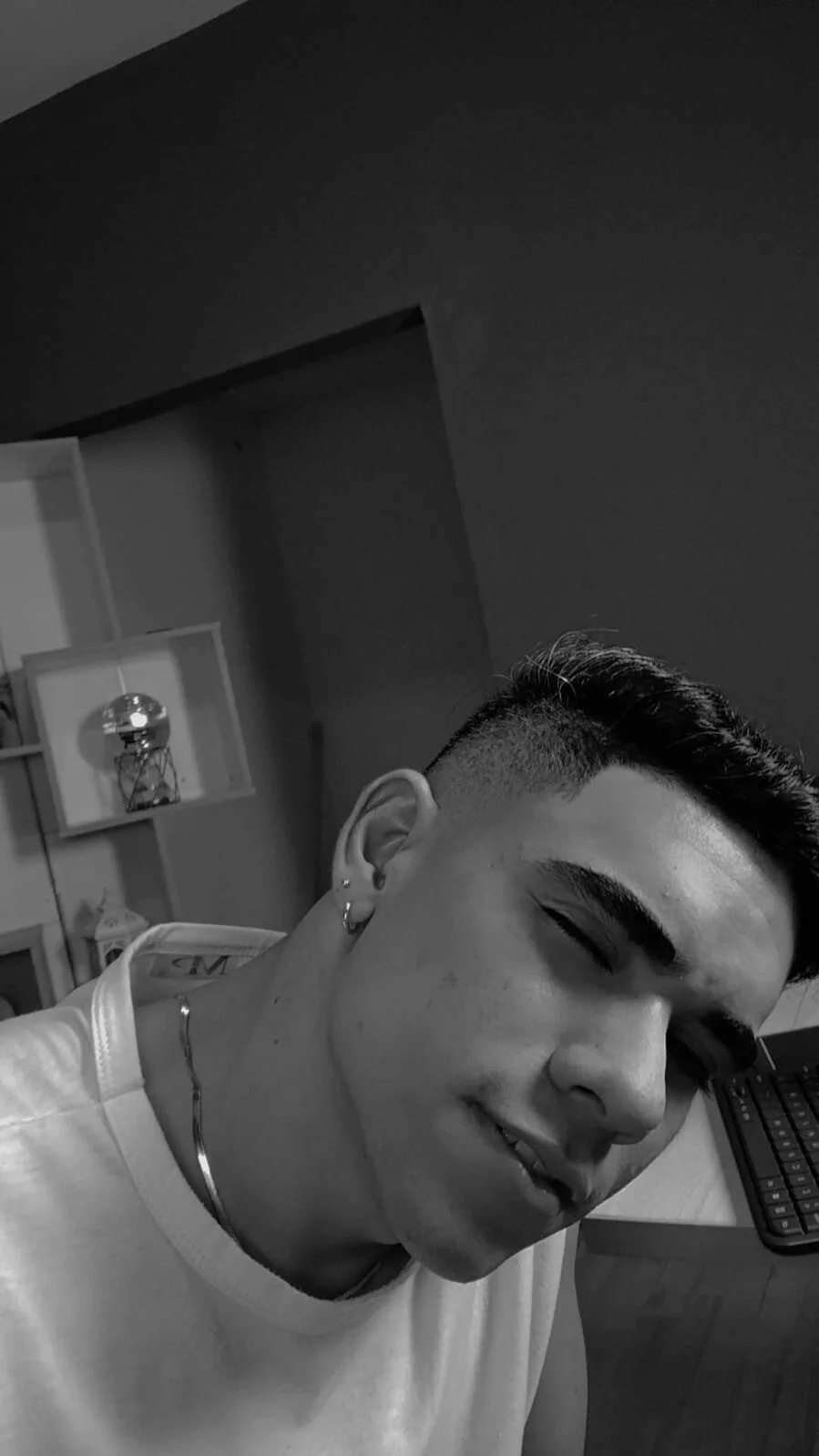 XXX Porn Photo of Nude zack_joness18 49