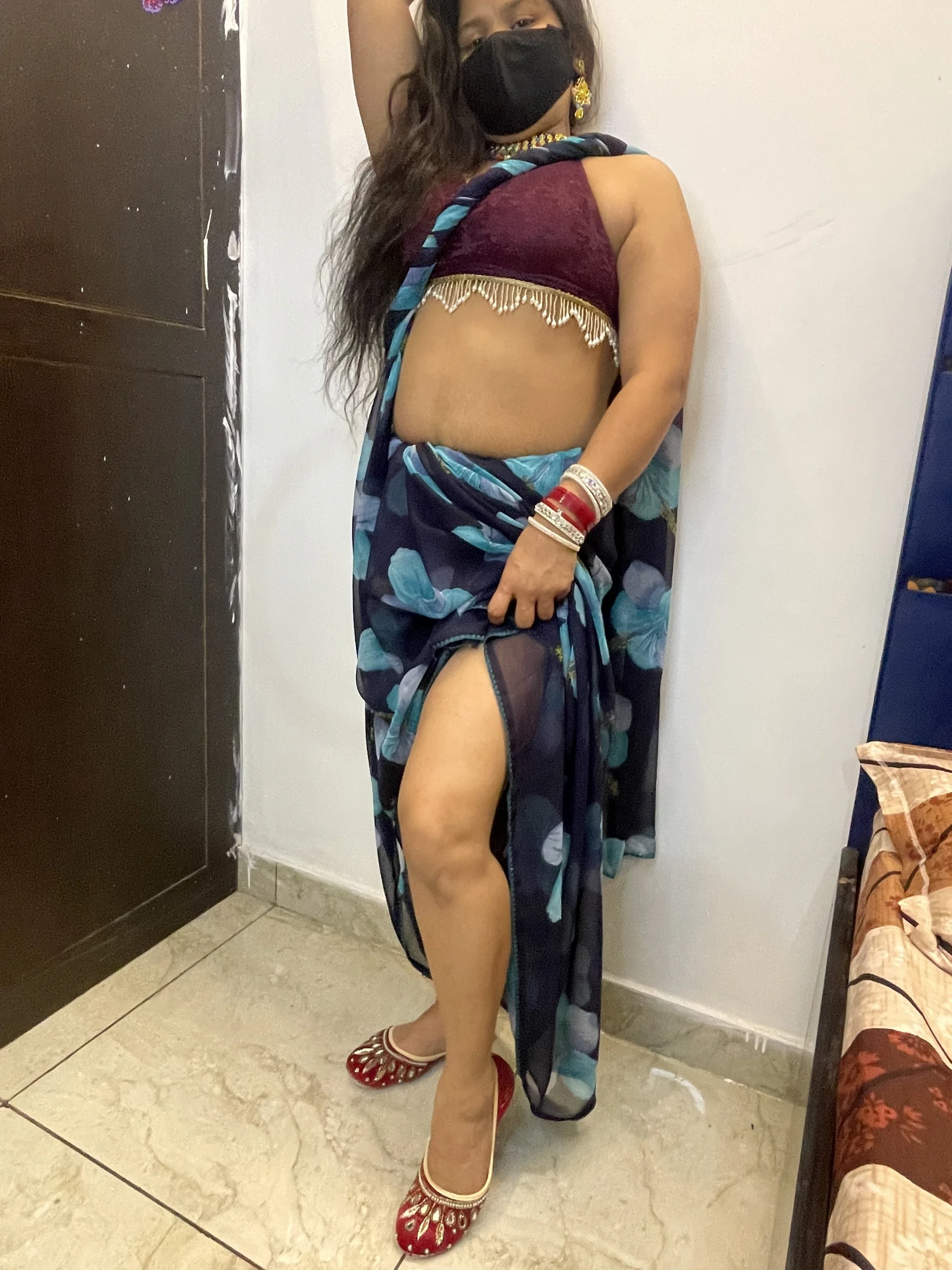 XXX Porn Photo of Nude T-thirsty_girl 2