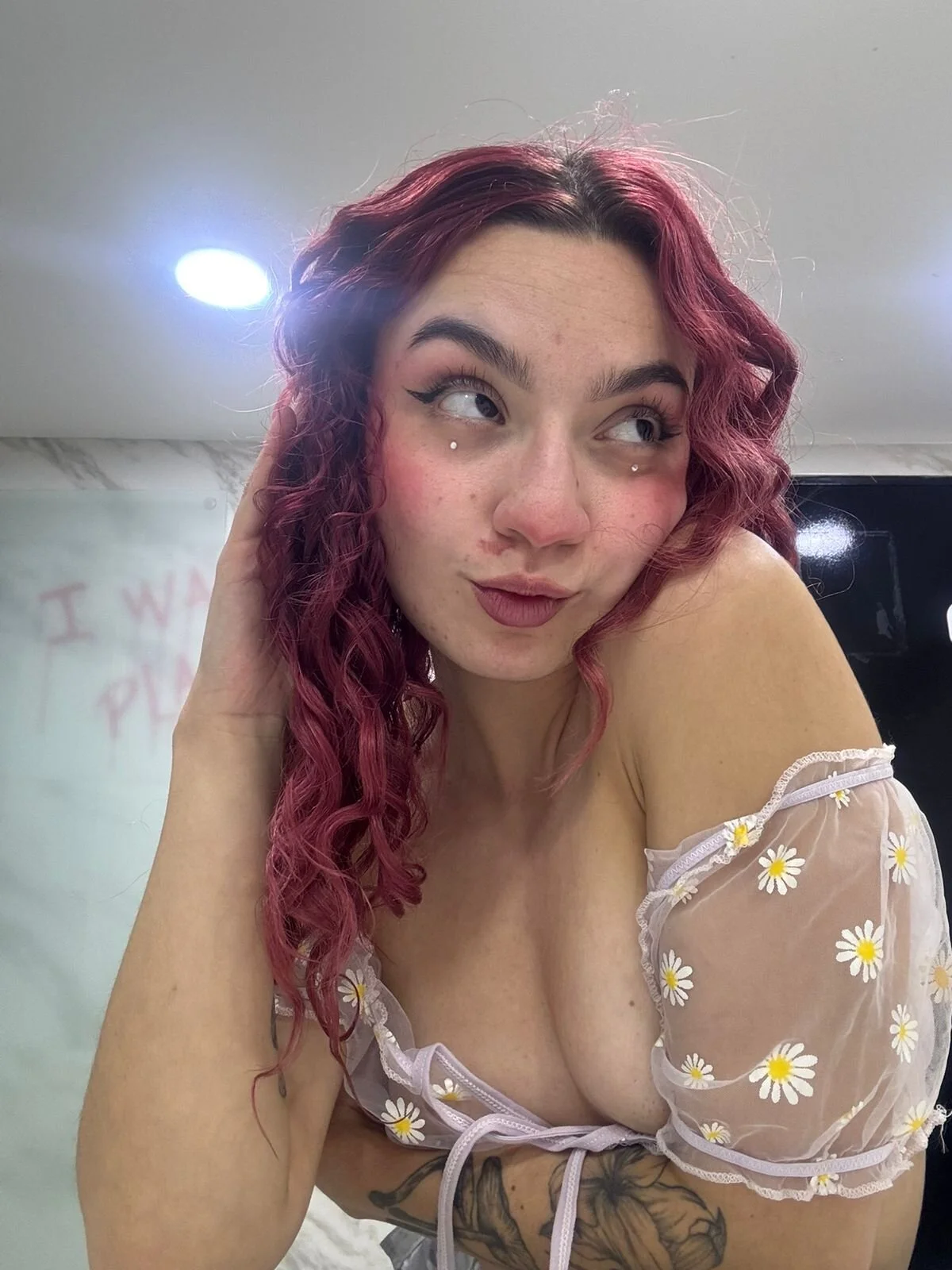 XXX Porn Photo of Nude Red_kytty6 2