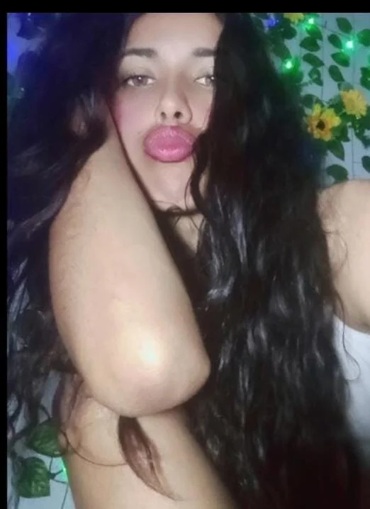 XXX Porn Photo of Nude skinnyverus18 14