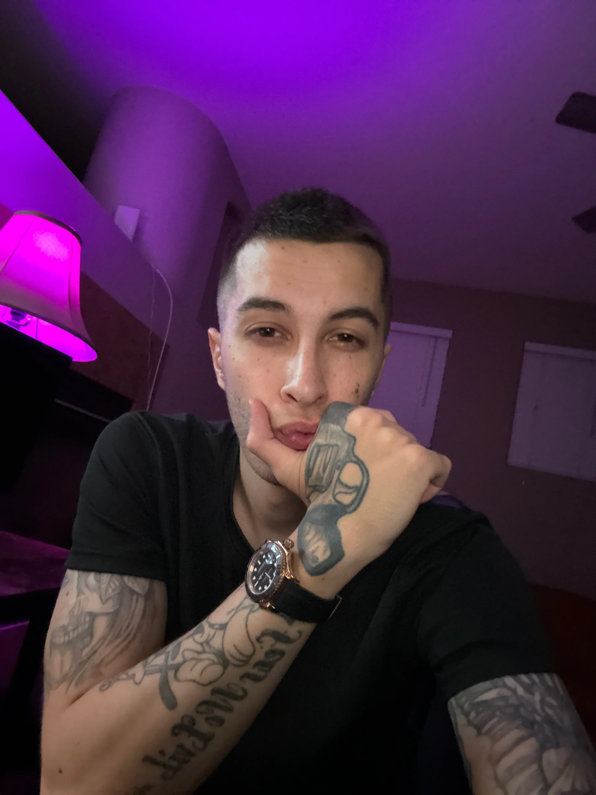 XXX Porn Photo of Nude JuicyJoshy 117