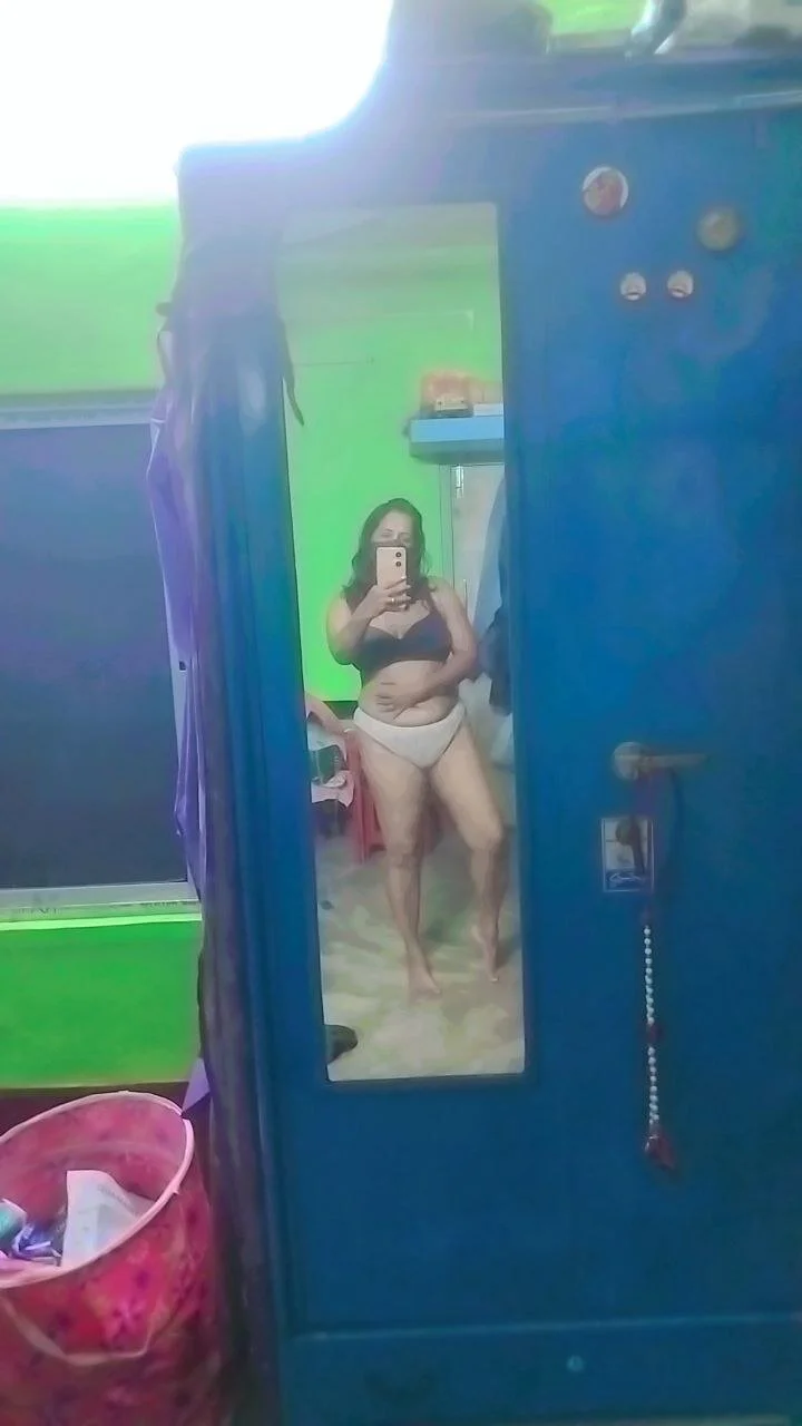 XXX Porn Photo of Nude sexykhushi 5