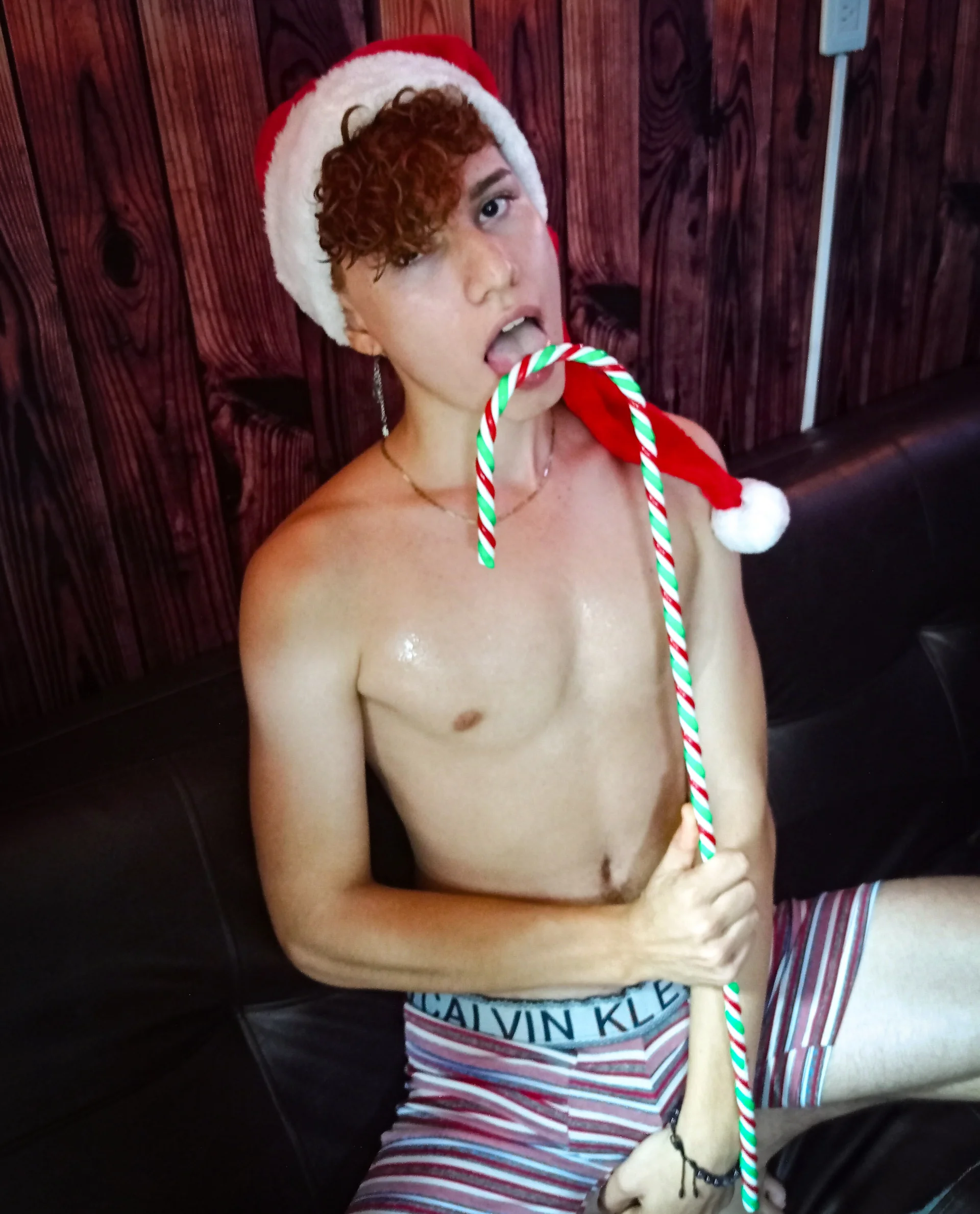 XXX Porn Photo of Nude adrian_morelly 1