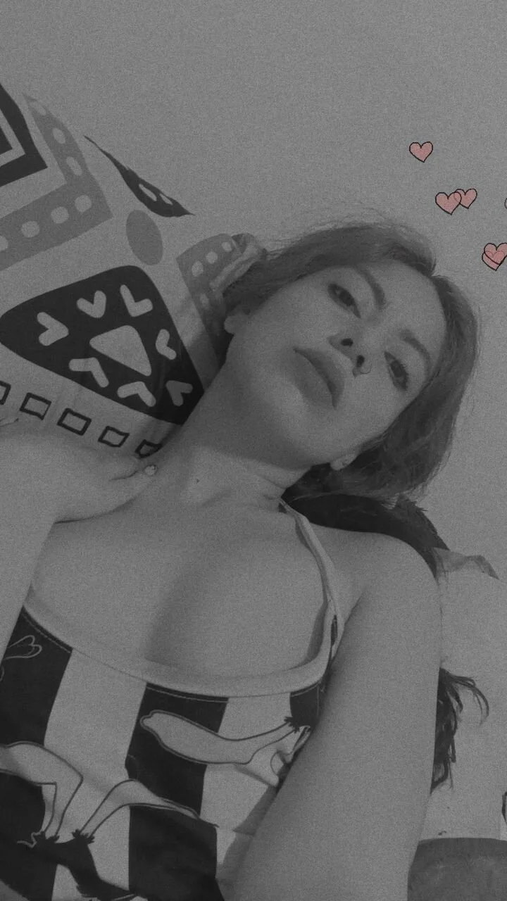 XXX Porn Photo of Nude Isabella_Cruz20 2