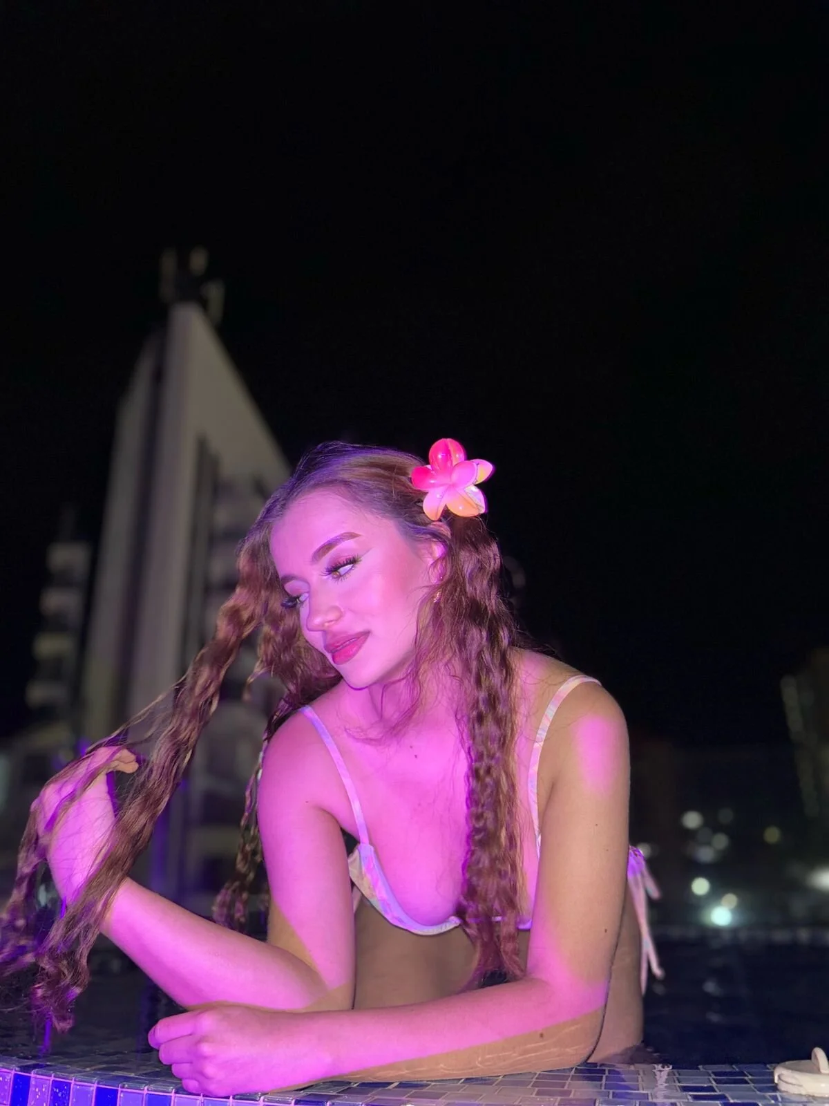 SalomeLarzon