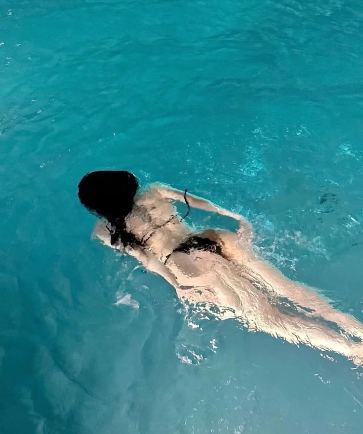 XXX Porn Photo of Nude lucienguyen 1