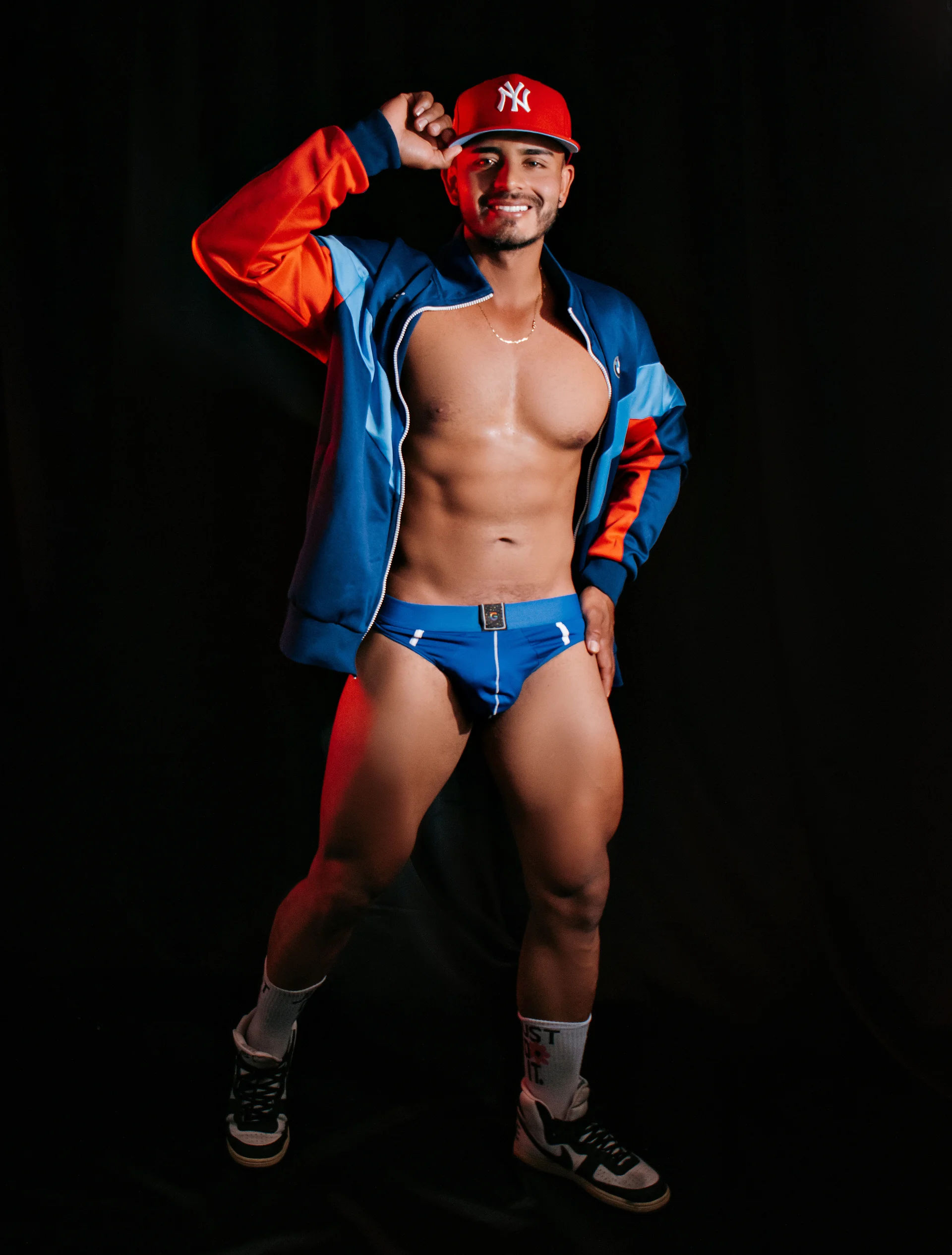 XXX Porn Photo of Nude magnusclark 21