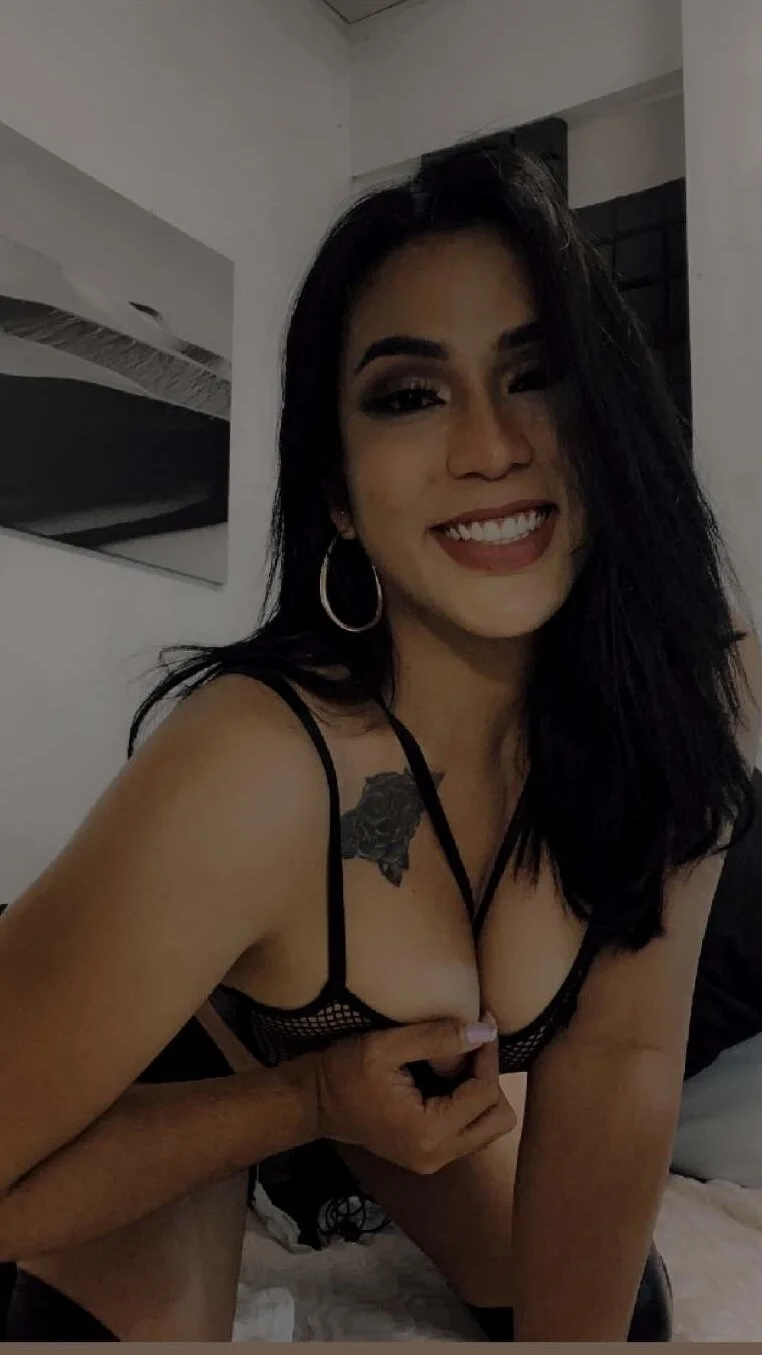 XXX Porn Photo of Nude DbigloadTs 11