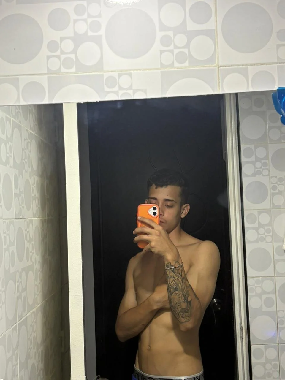 XXX Porn Photo of Nude Lucas_her 1
