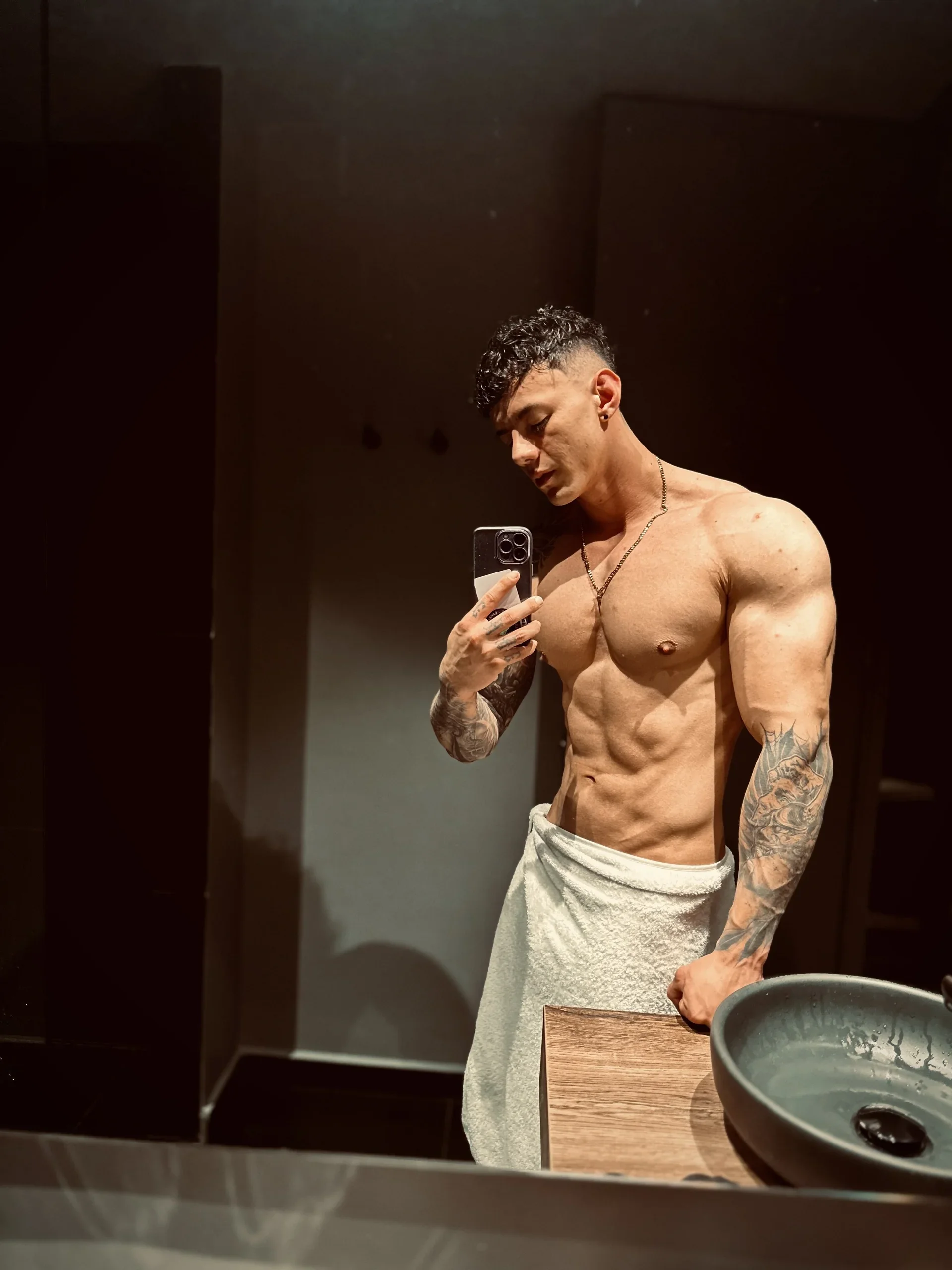 XXX Porn Photo of Nude Thomas_Falcon1 3