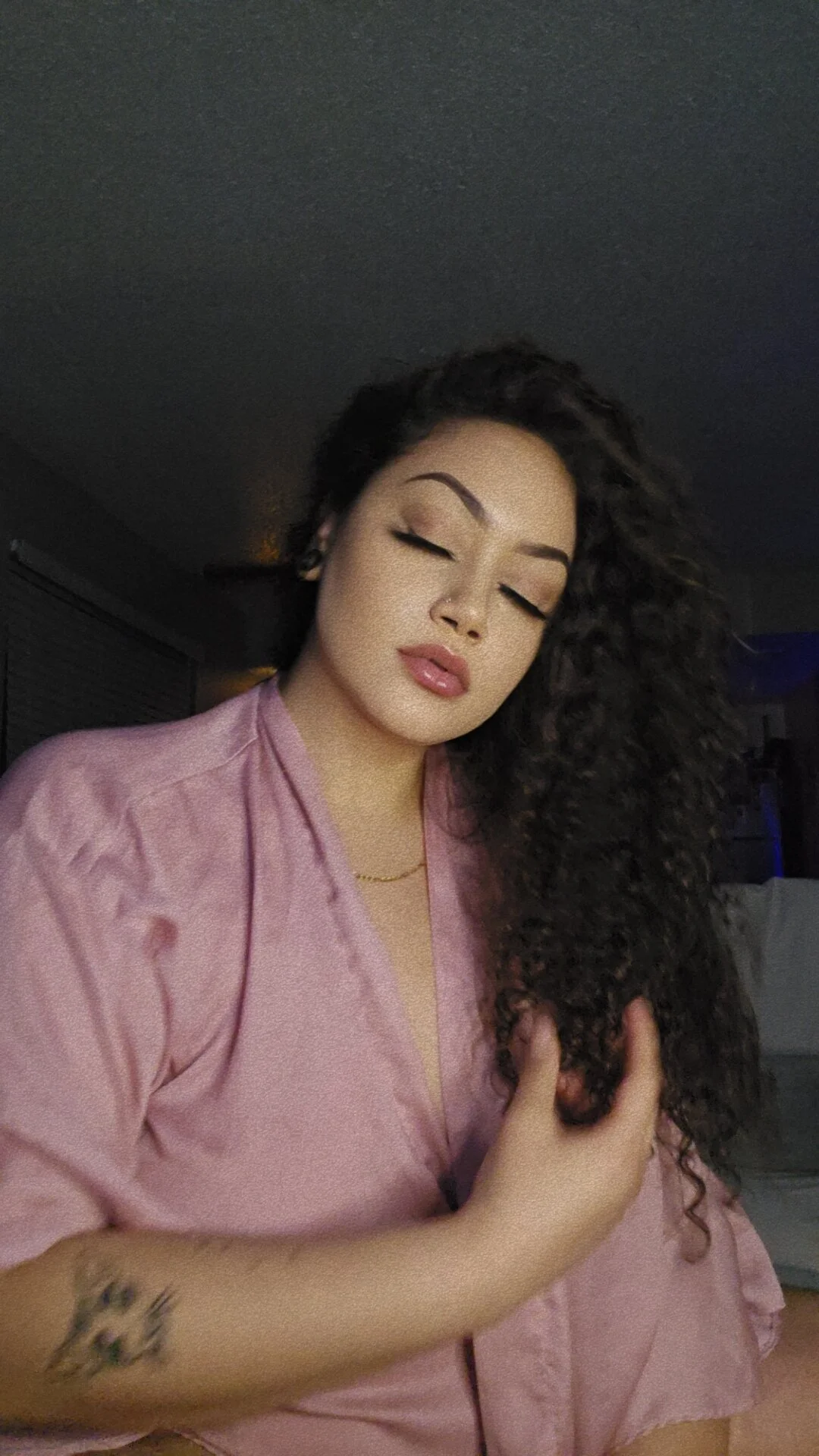 XXX Porn Photo of Nude honeeyyy_pot 19
