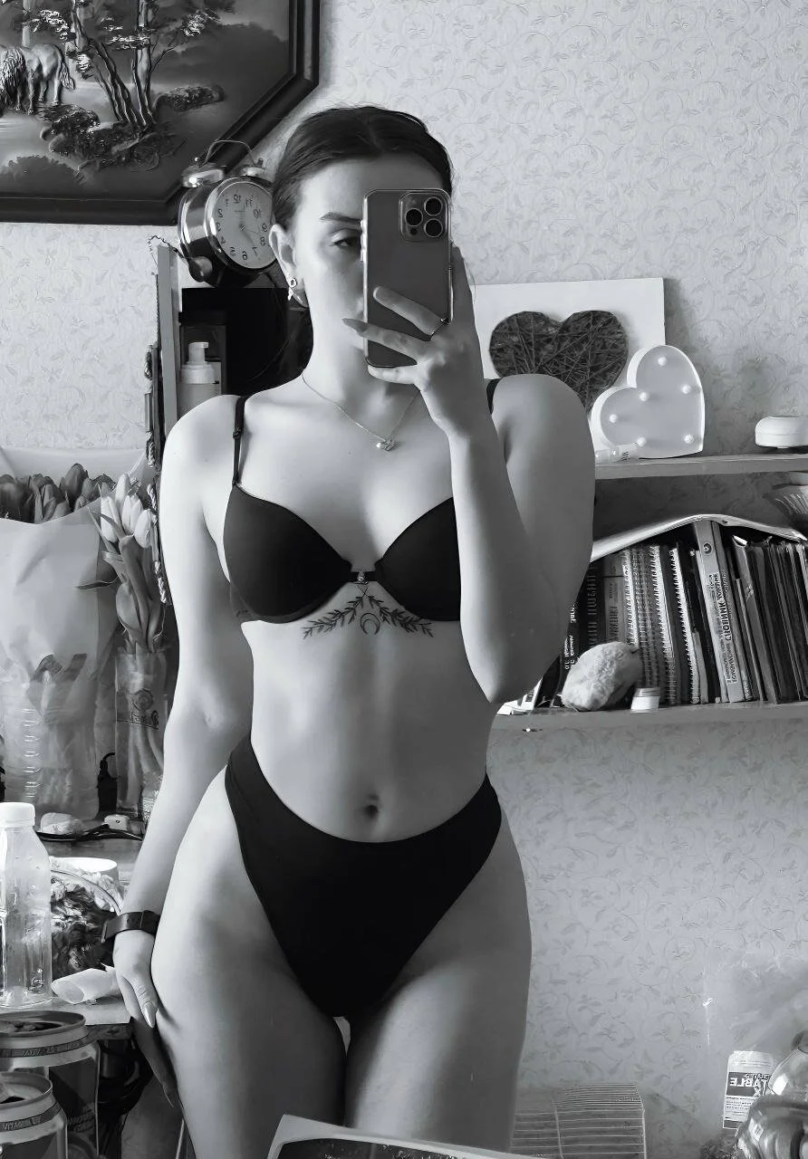 XXX Porn Photo of Nude Vyxia 7