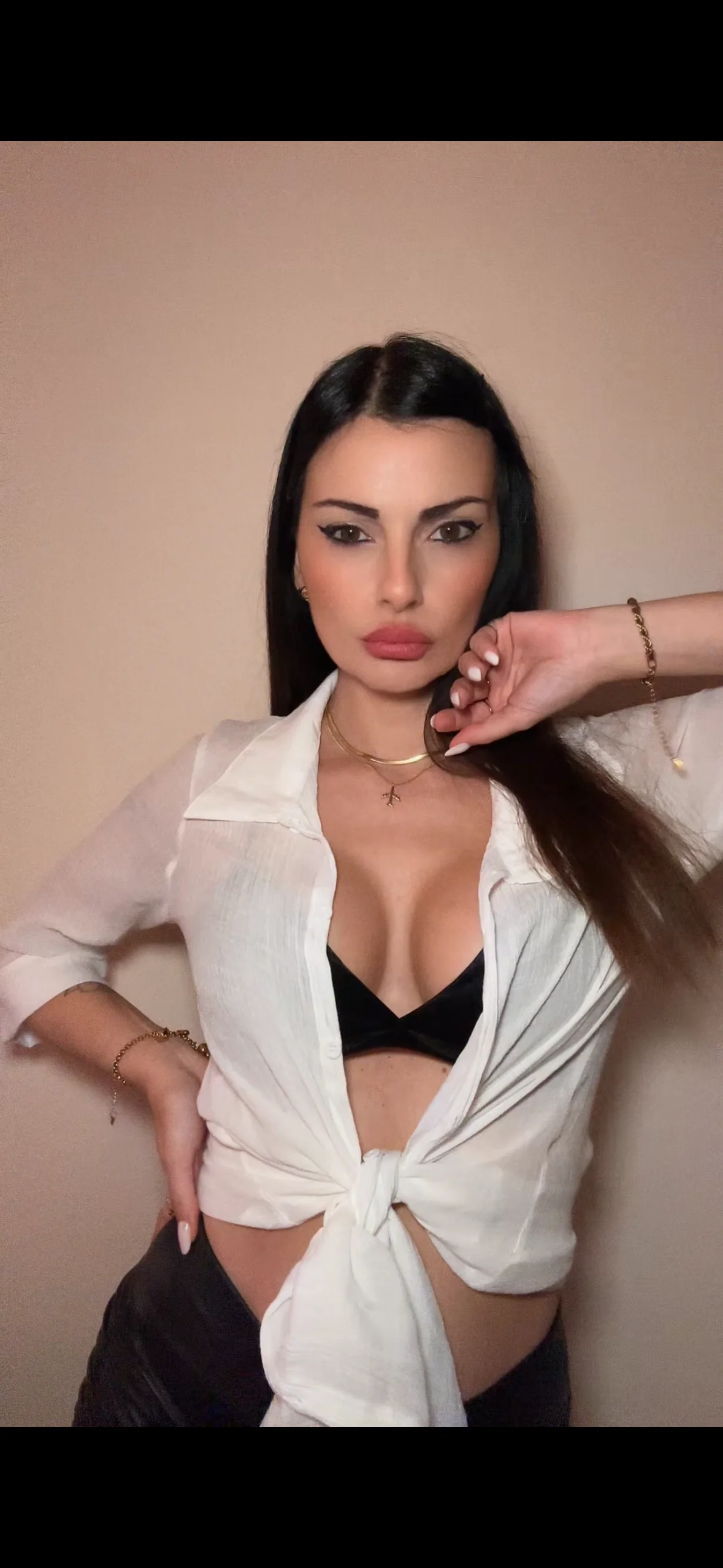 XXX Porn Photo of Nude MartinaRiva 2