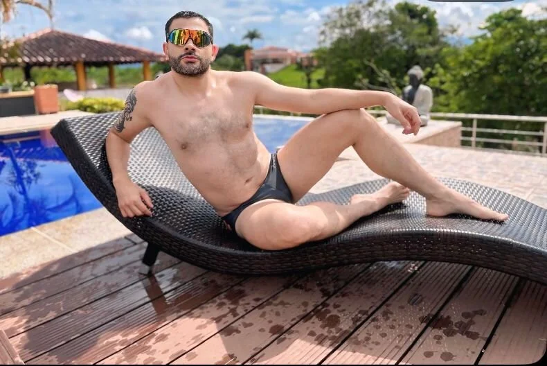 XXX Porn Photo of Nude jonasbeards 46