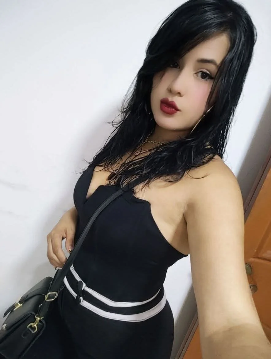 XXX Porn Photo of Nude paris_laurens 7